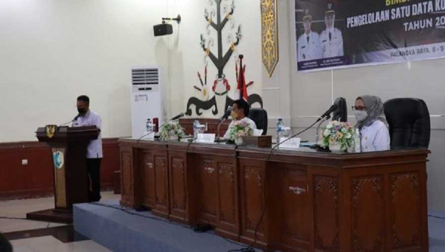 Diskominfo Kota Palangka Raya menyelenggaraan Bimbingan Teknis (Bimtek) Pengelolaan Satu Data di Kota Palangka Raya tahun 2022 di Aula